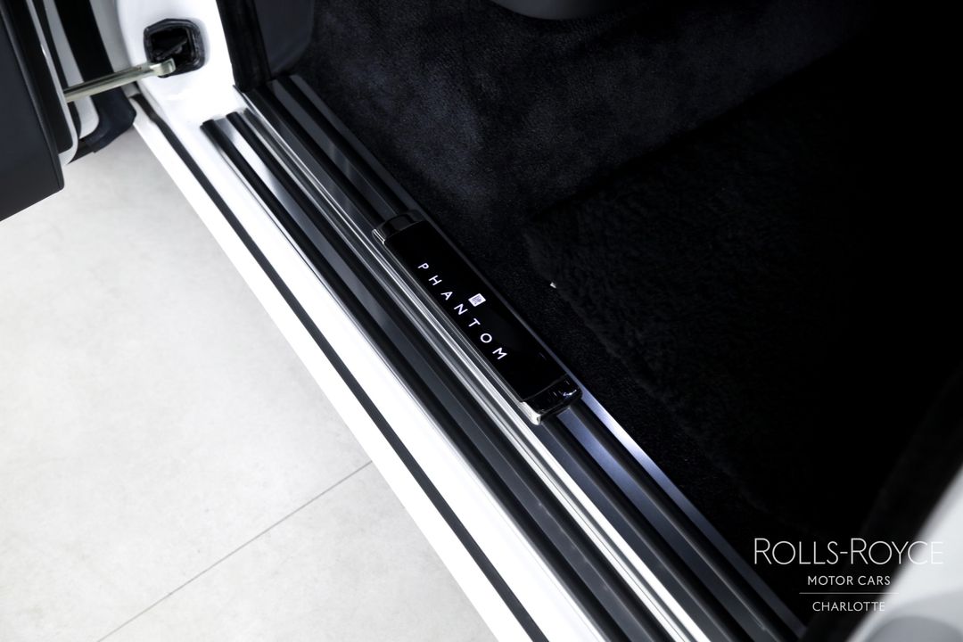 2023 Rolls-Royce Phantom