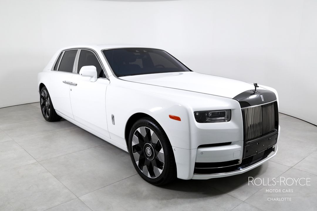 2023 Rolls-Royce Phantom