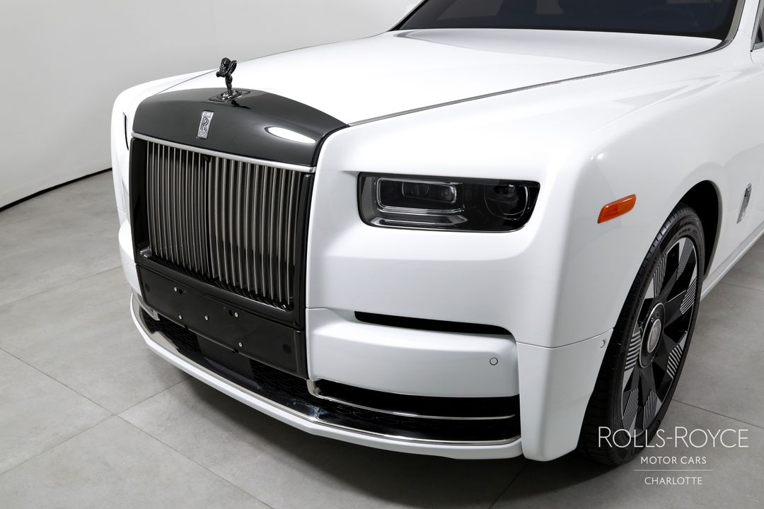 2023 Rolls-Royce Phantom