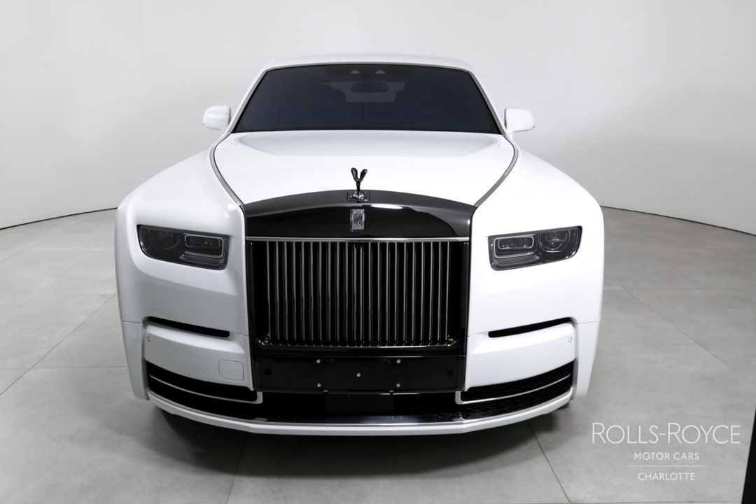2023 Rolls-Royce Phantom