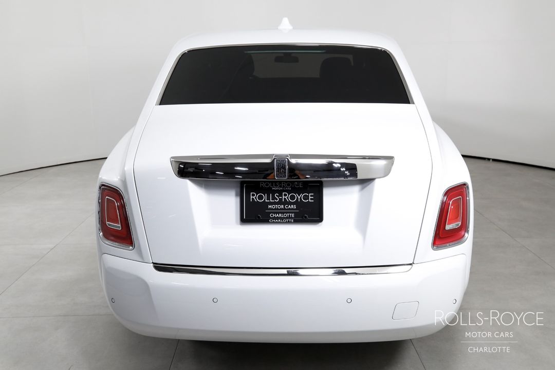 2023 Rolls-Royce Phantom