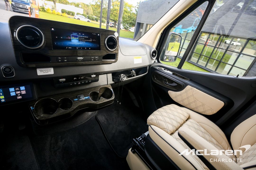 2024 Mercedes-Benz Sprinter