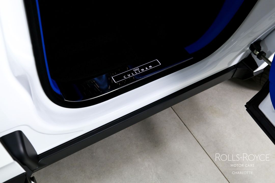 2024 Rolls-Royce Black Badge Cullinan