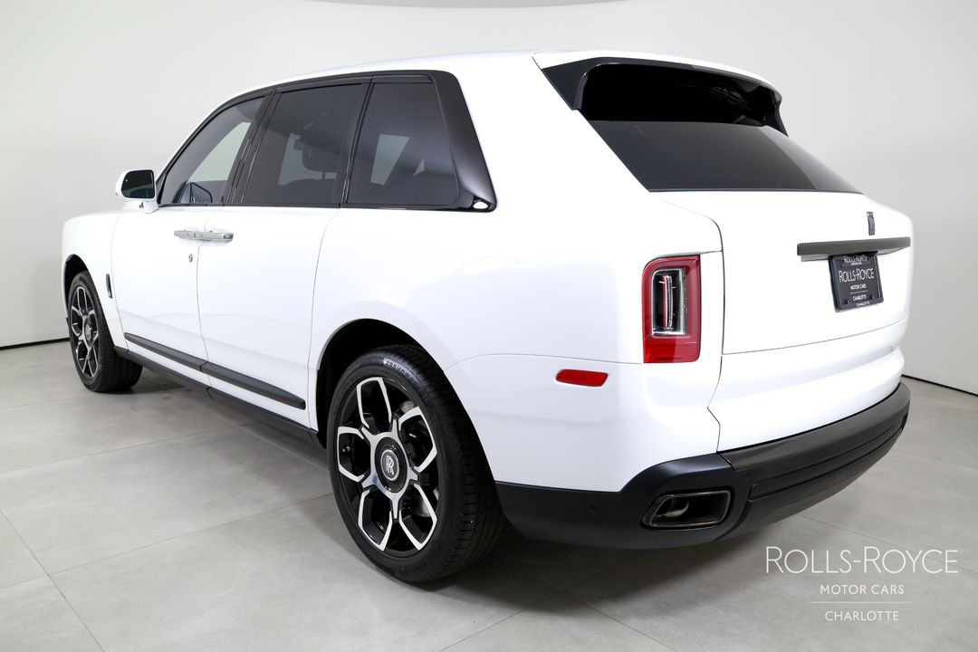 2024 Rolls-Royce Black Badge Cullinan