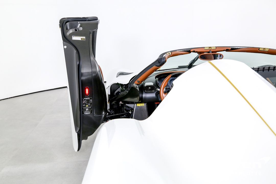 2019 KOENIGSEGG REGERA