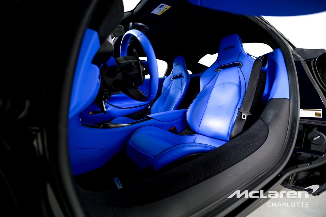 2024 McLaren Artura