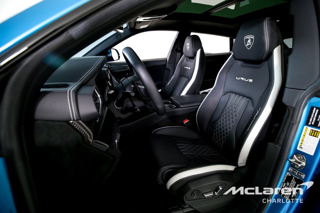 2023 Lamborghini Urus