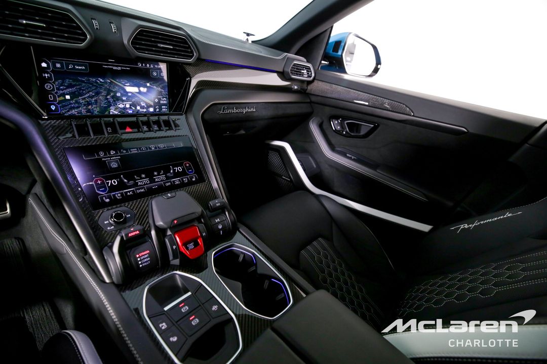 2023 Lamborghini Urus