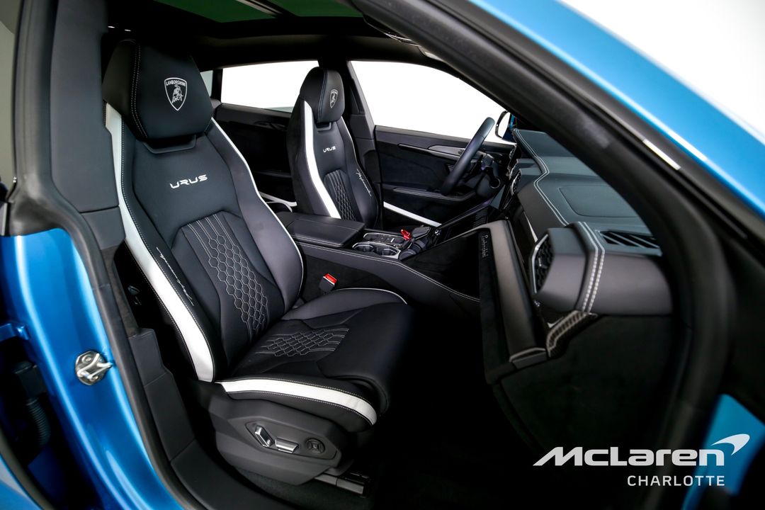 2023 Lamborghini Urus
