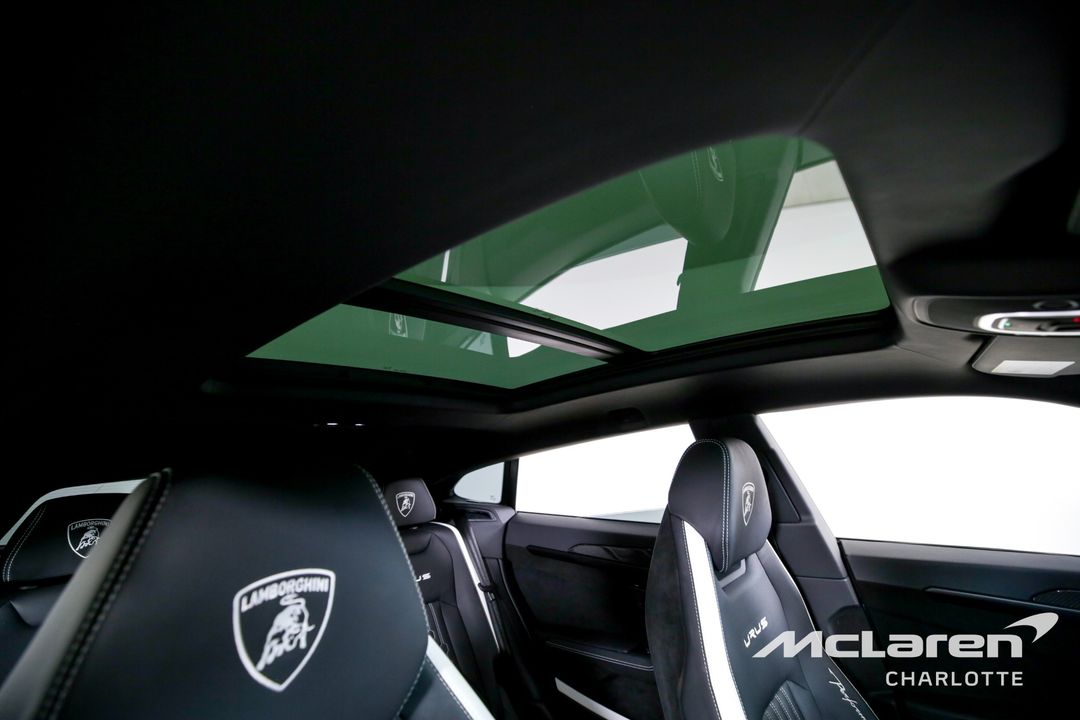 2023 Lamborghini Urus