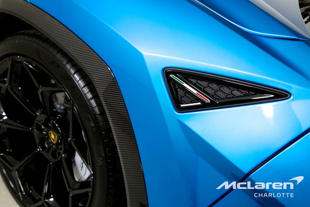 2023 Lamborghini Urus