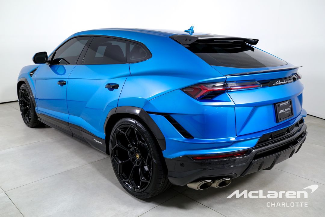 2023 Lamborghini Urus