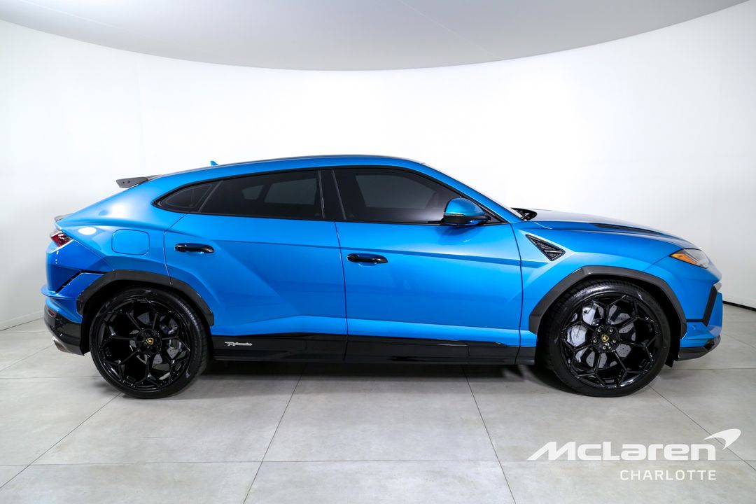 2023 Lamborghini Urus