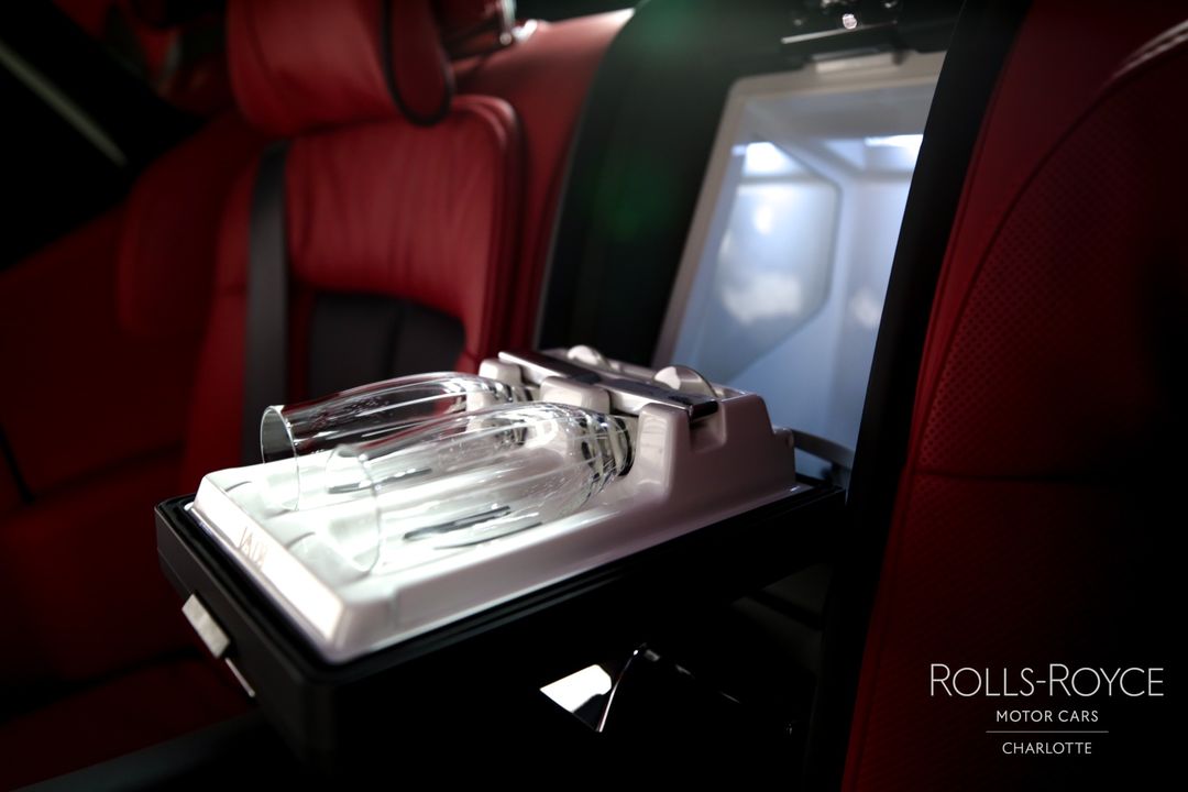 2024 Rolls-Royce Phantom
