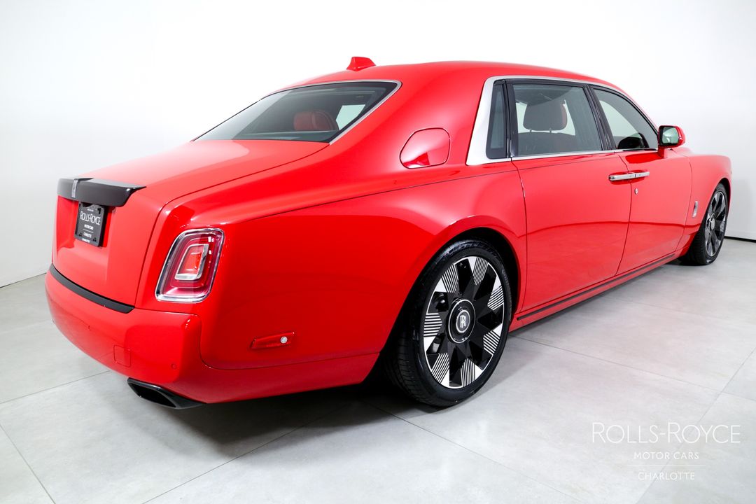 2024 Rolls-Royce Phantom