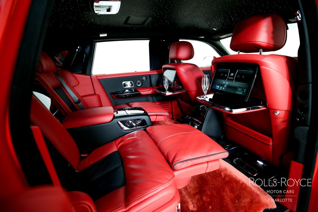 2024 Rolls-Royce Phantom
