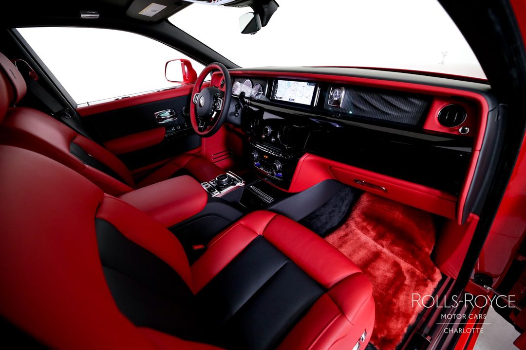 2024 Rolls-Royce Phantom