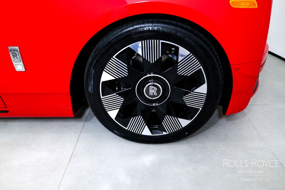2024 Rolls-Royce Phantom