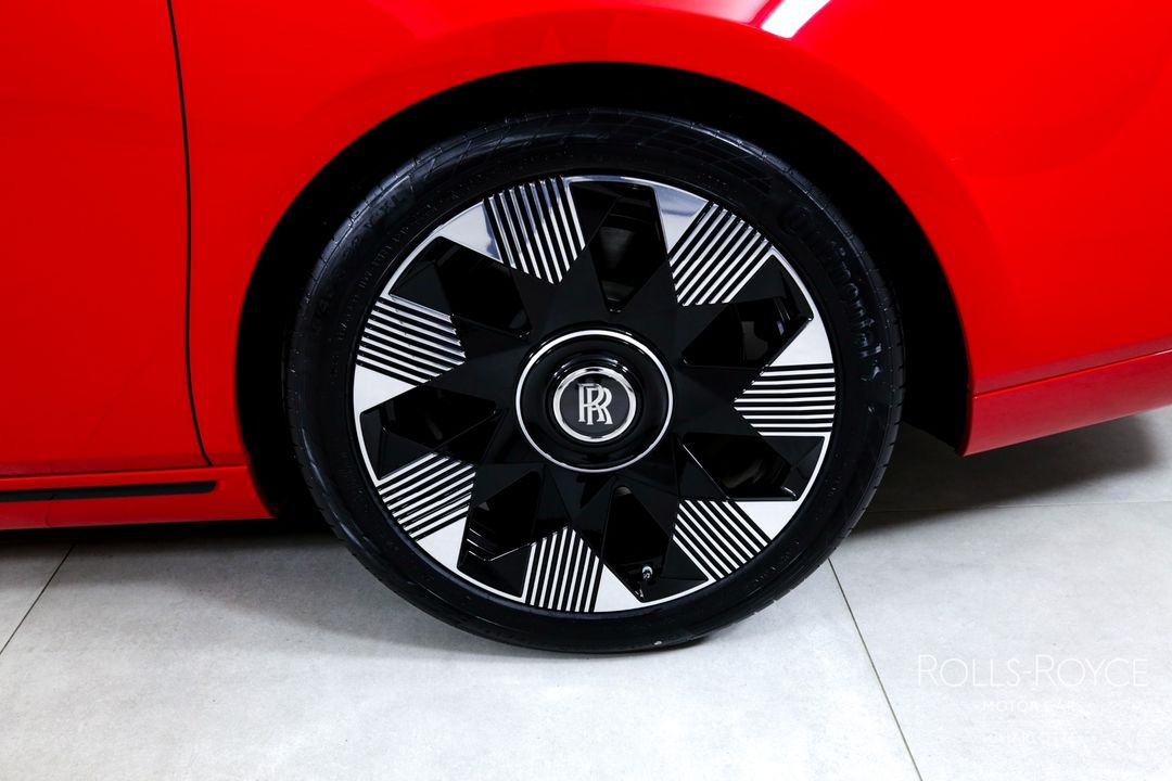 2024 Rolls-Royce Phantom