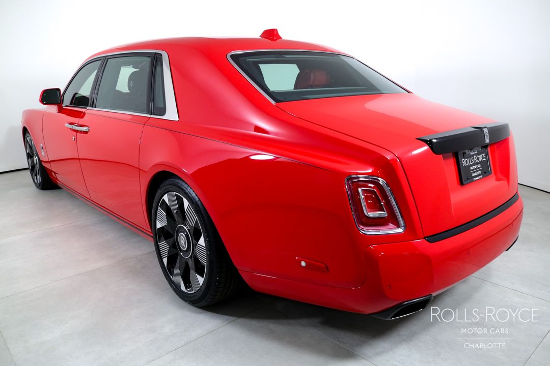 2024 Rolls-Royce Phantom