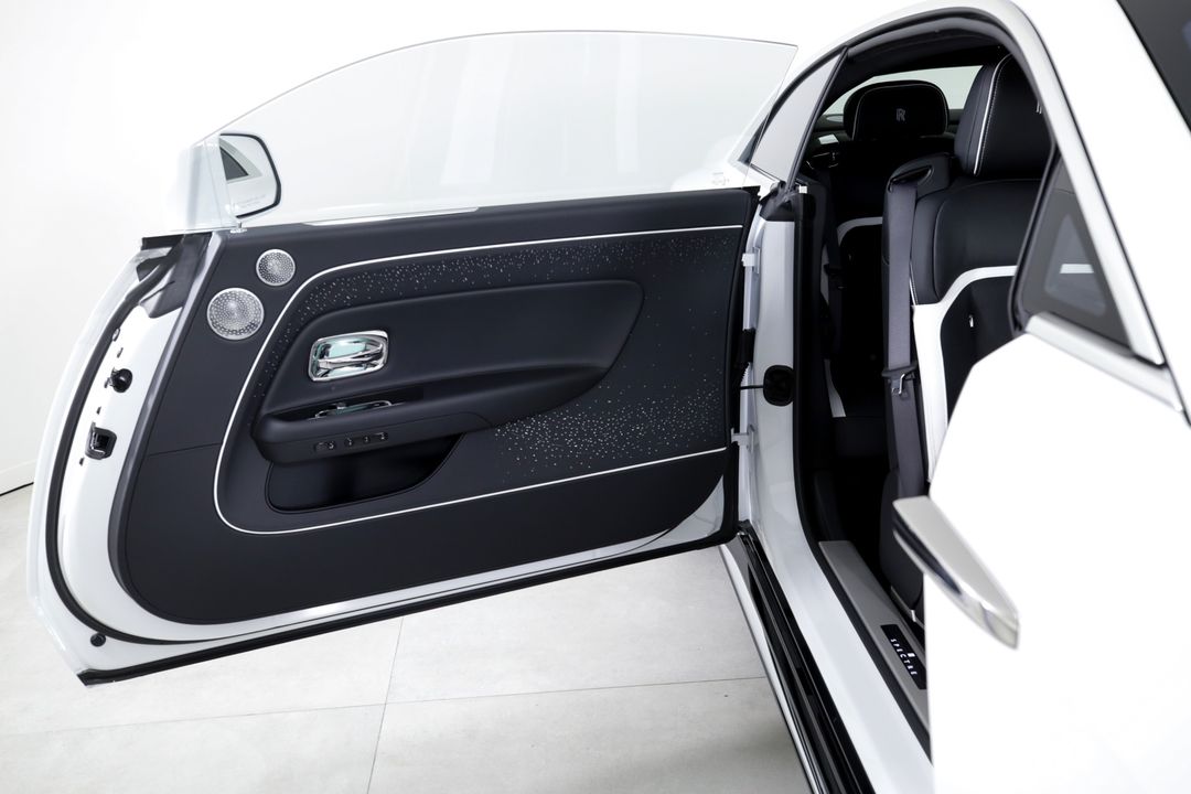 2024 Rolls-Royce Spectre