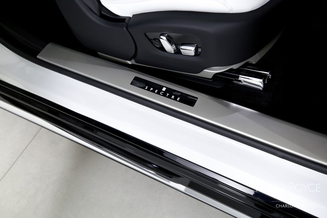2024 Rolls-Royce Spectre