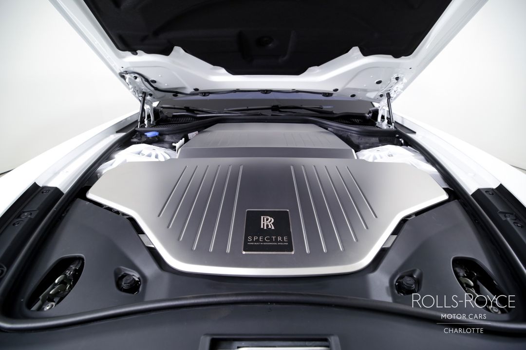 2024 Rolls-Royce Spectre