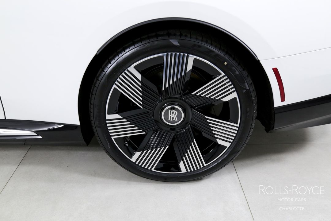 2024 Rolls-Royce Spectre