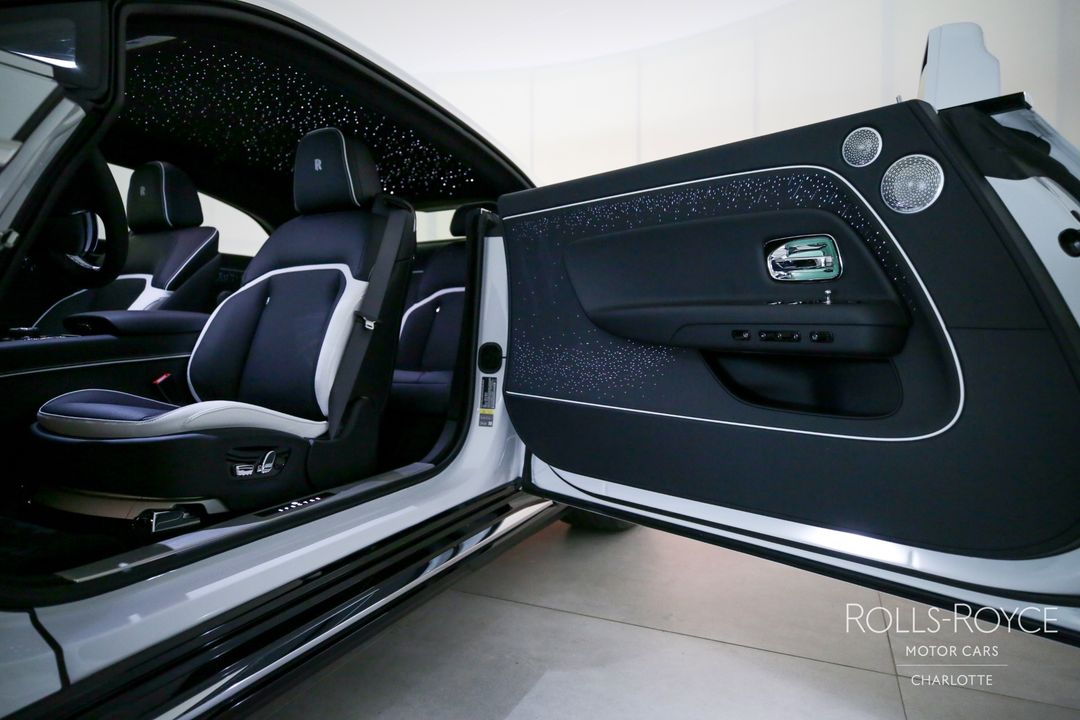 2024 Rolls-Royce Spectre