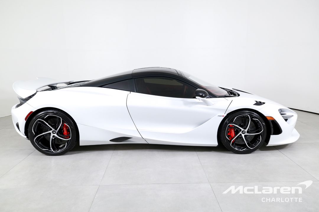 2024 McLaren 750S