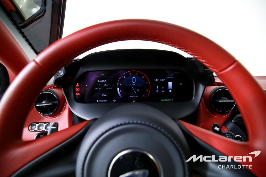 2024 McLaren 750S