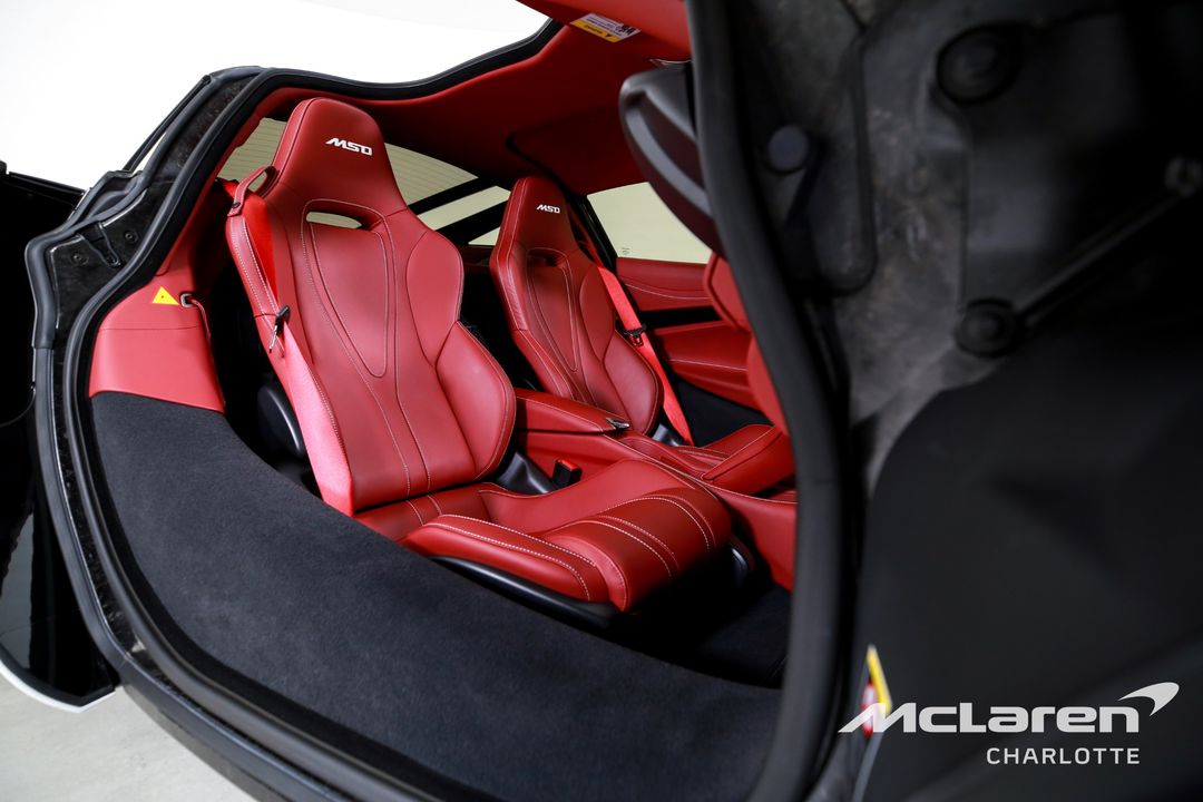2024 McLaren 750S