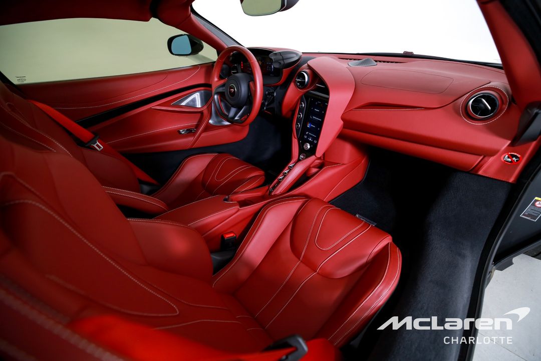 2024 McLaren 750S