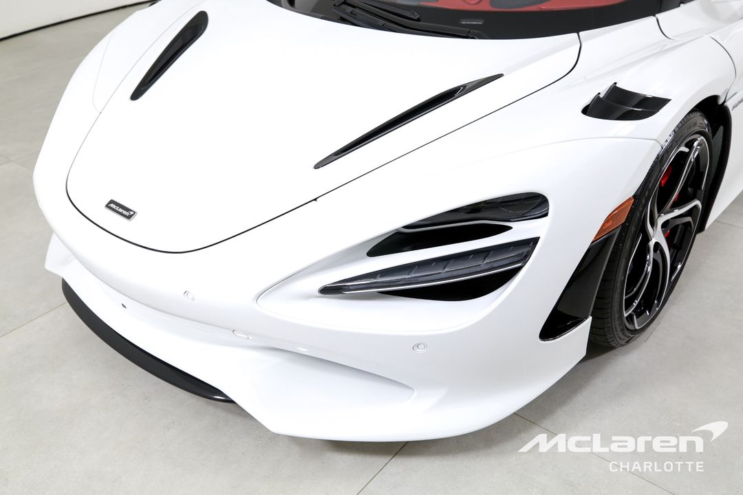 2024 McLaren 750S