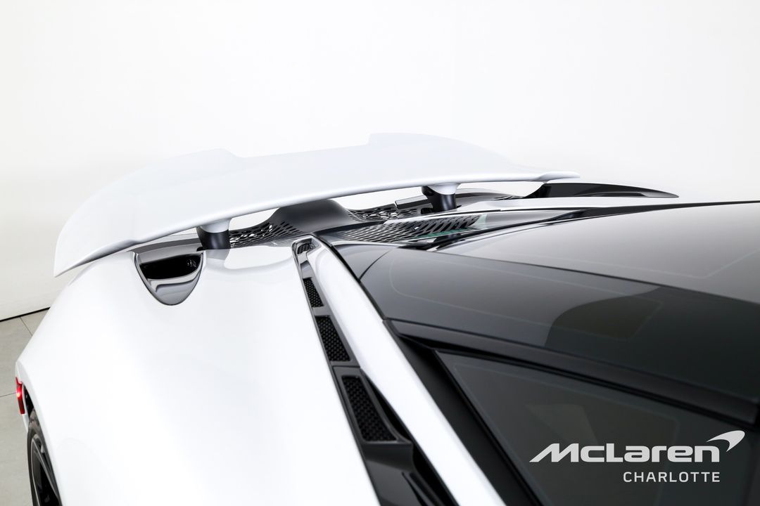 2024 McLaren 750S