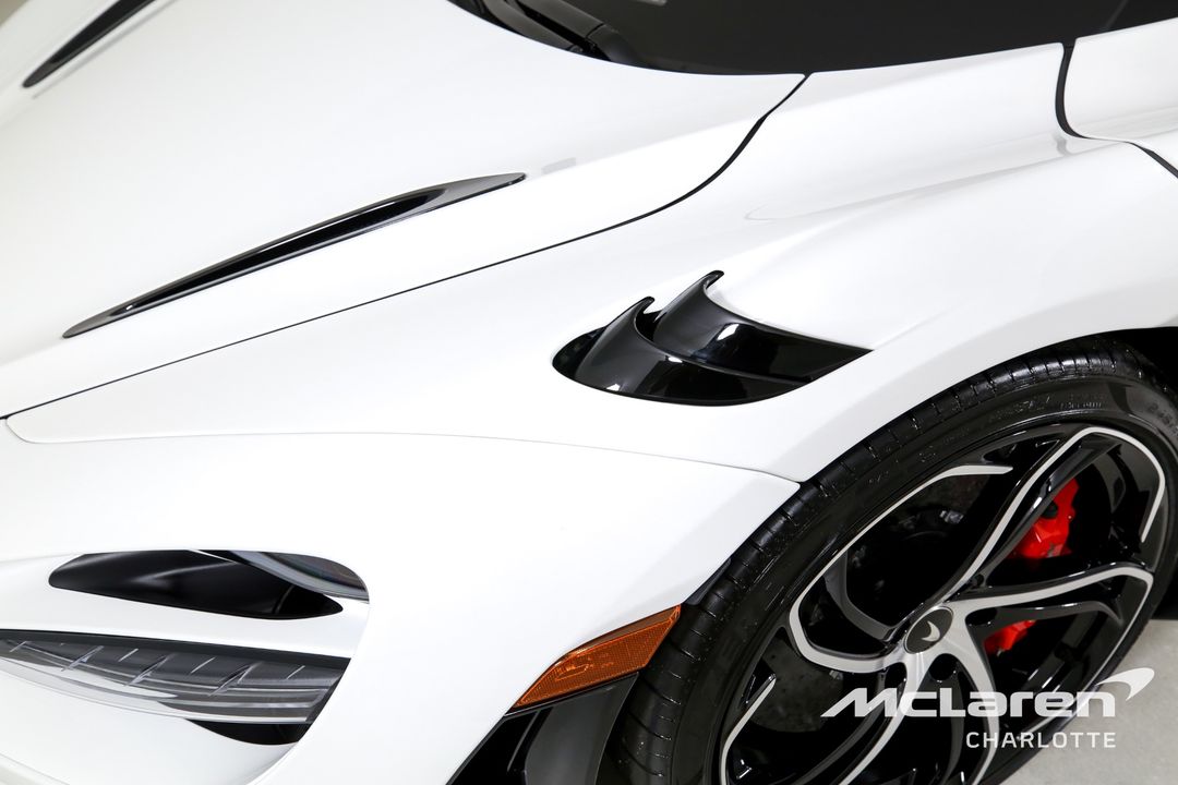 2024 McLaren 750S