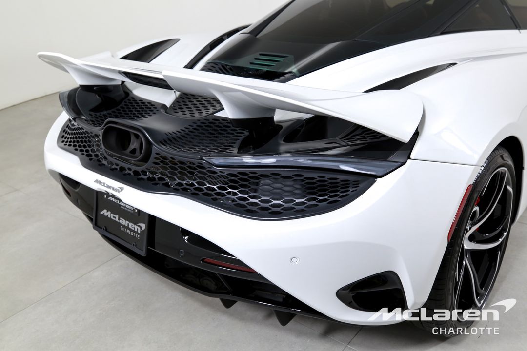 2024 McLaren 750S