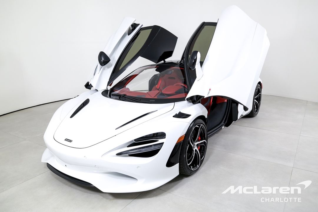 2024 McLaren 750S
