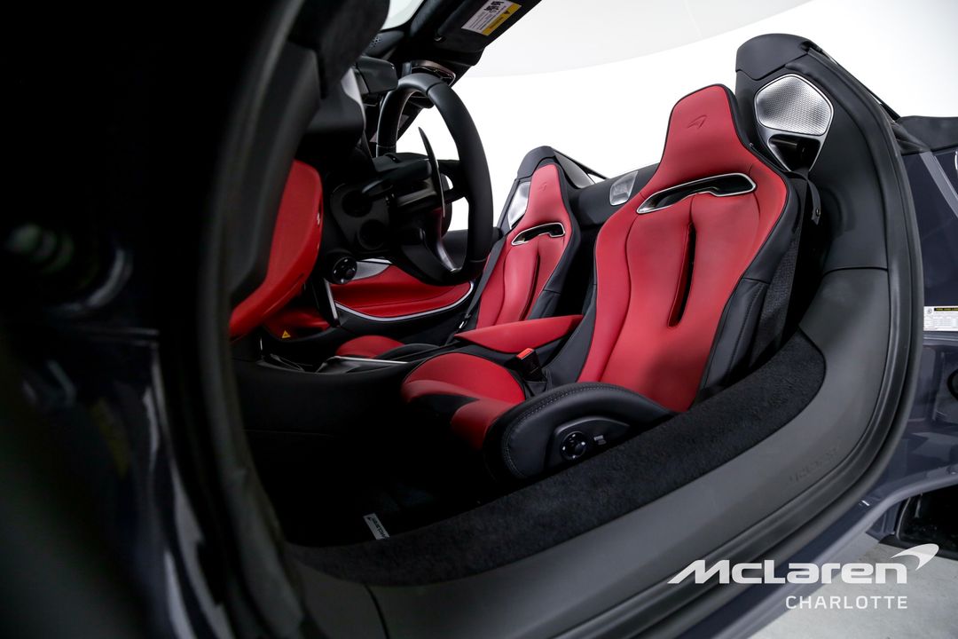 2025 MCLAREN ARTURA SPIDER