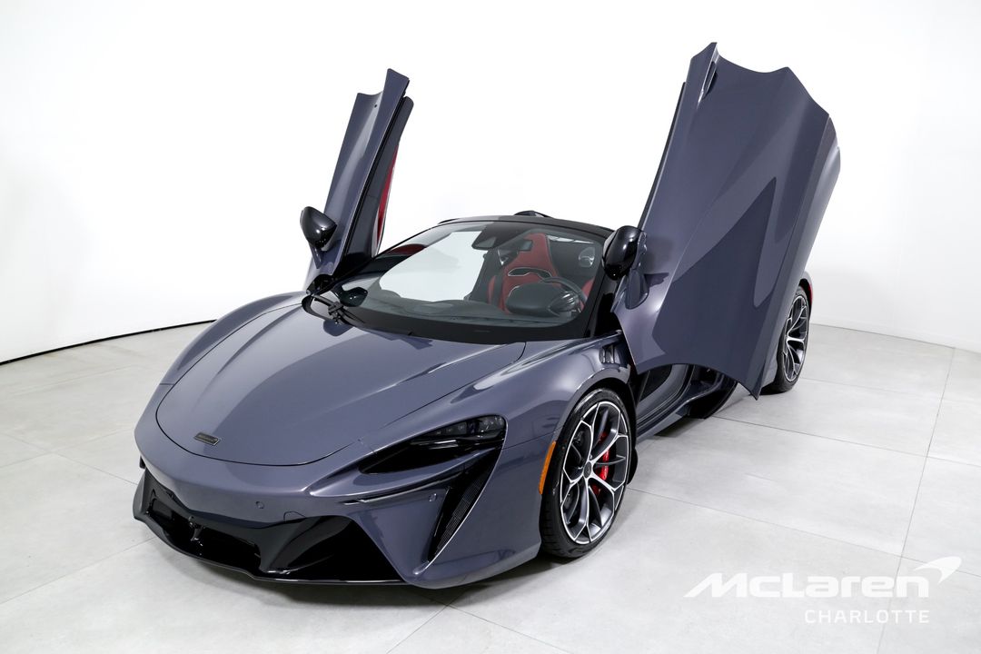 2025 MCLAREN ARTURA SPIDER