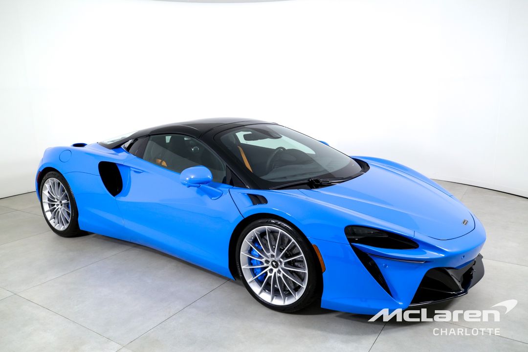 2025 McLaren Artura Spider