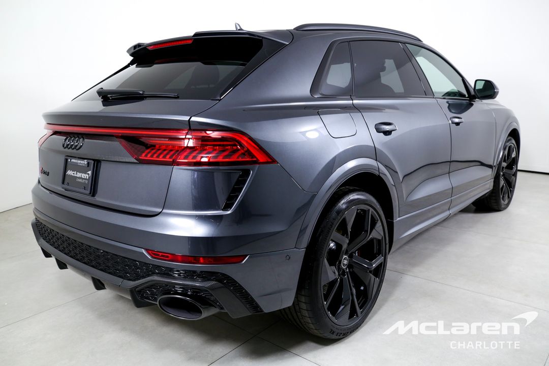 2024 Audi RS Q8