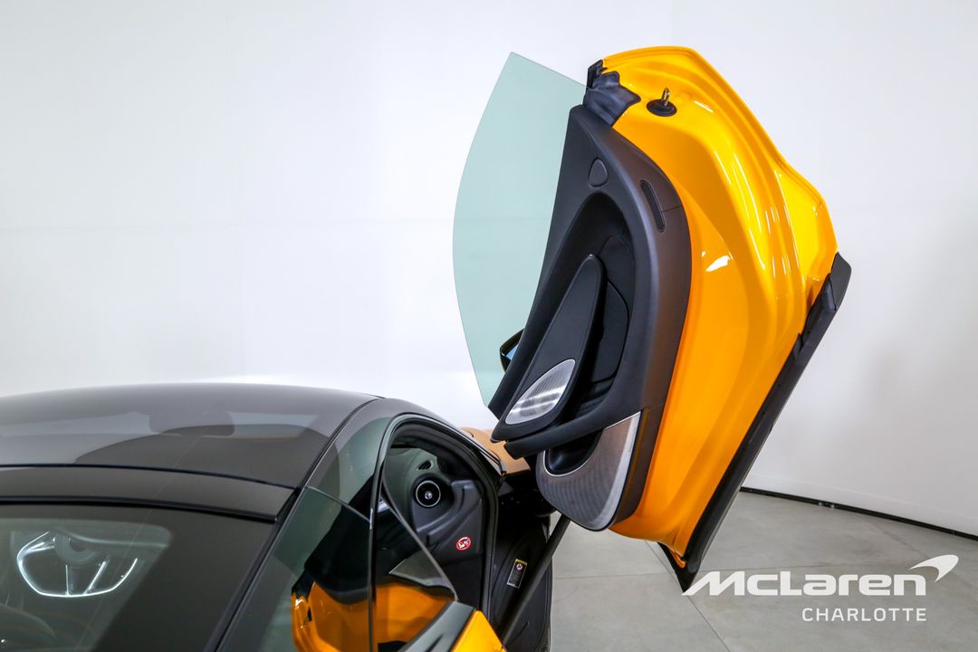 2025 McLaren GTS