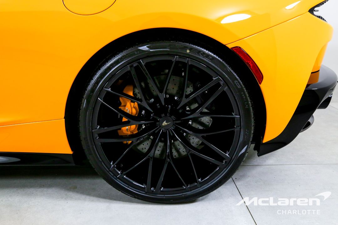 2025 McLaren GTS