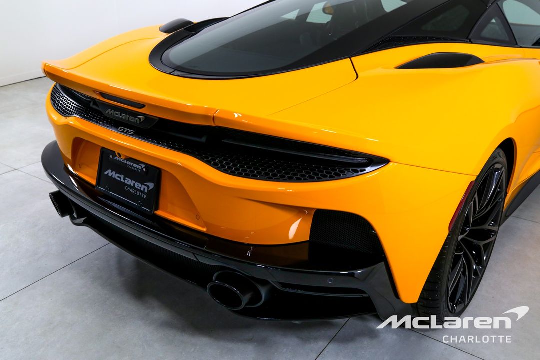 2025 McLaren GTS
