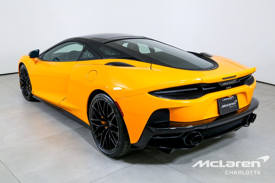 2025 McLaren GTS