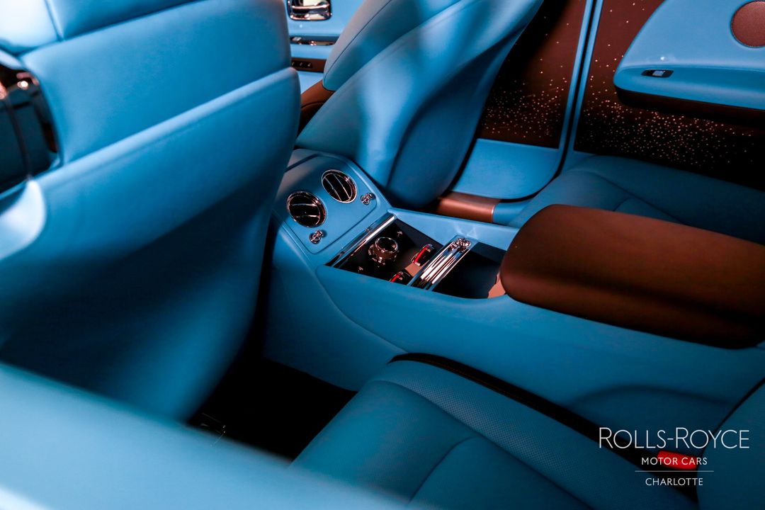 2025 Rolls-Royce Spectre