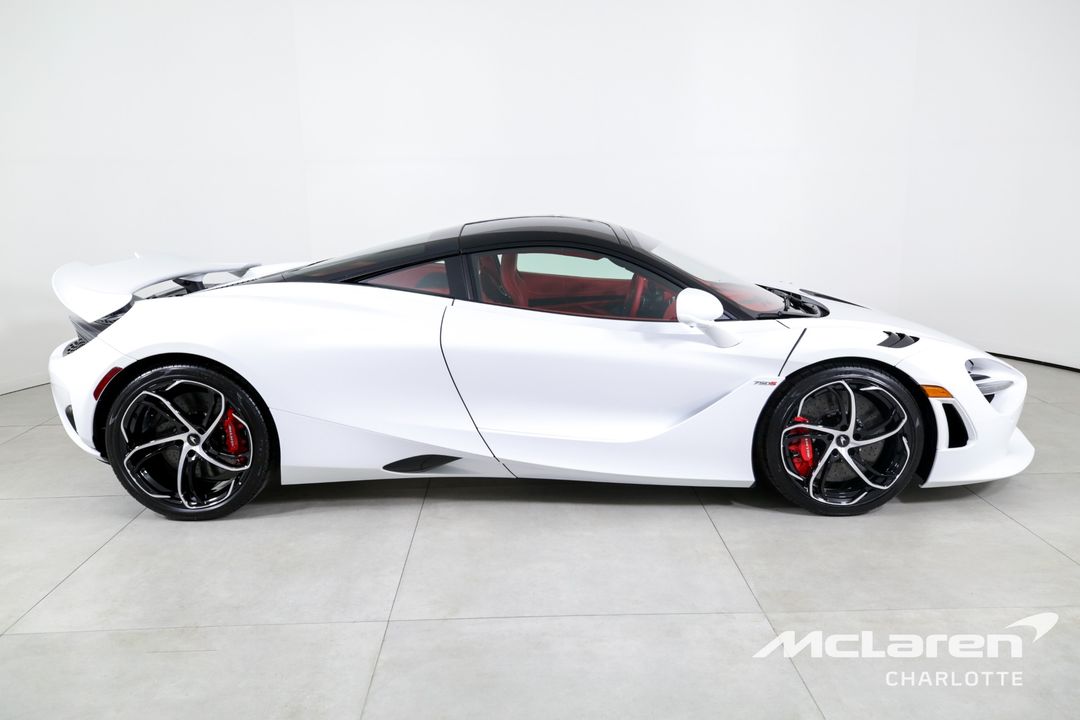 2024 McLaren 750S
