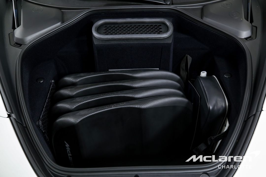 2024 McLaren 750S