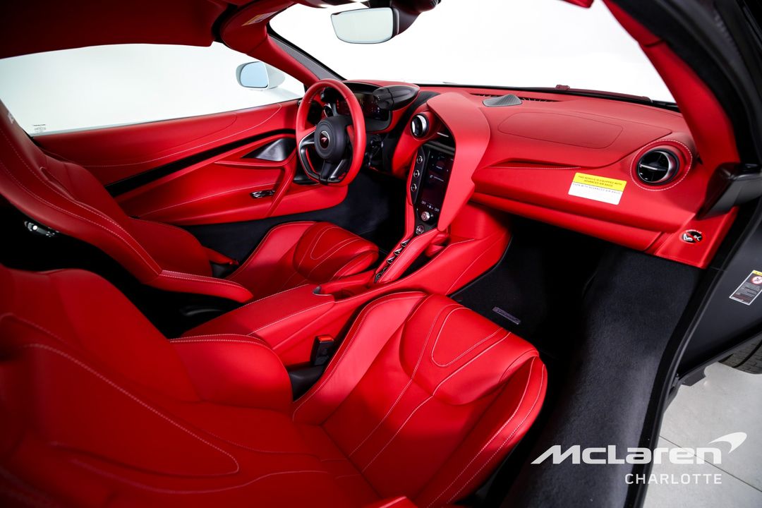 2024 McLaren 750S